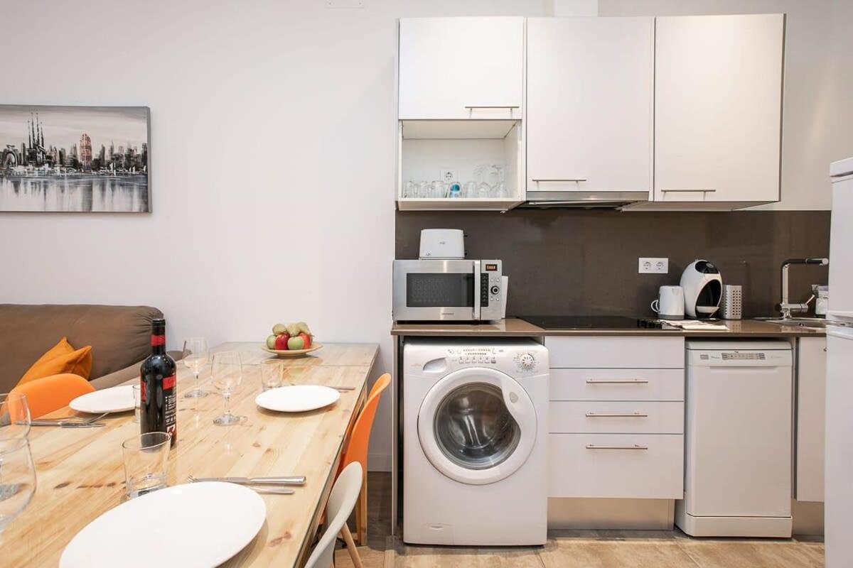 Paseo De Gracia Modern 4bd With Terrace *