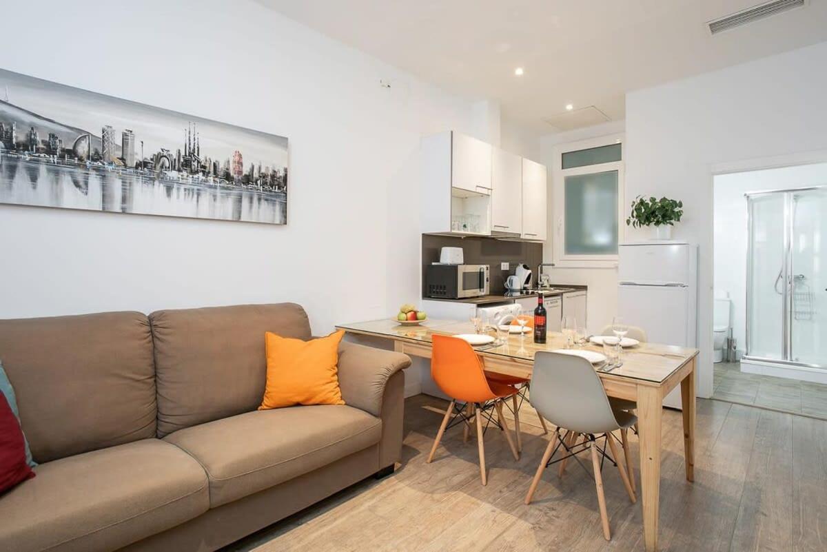 Paseo De Gracia Modern 4bd With Terrace * Barcelona