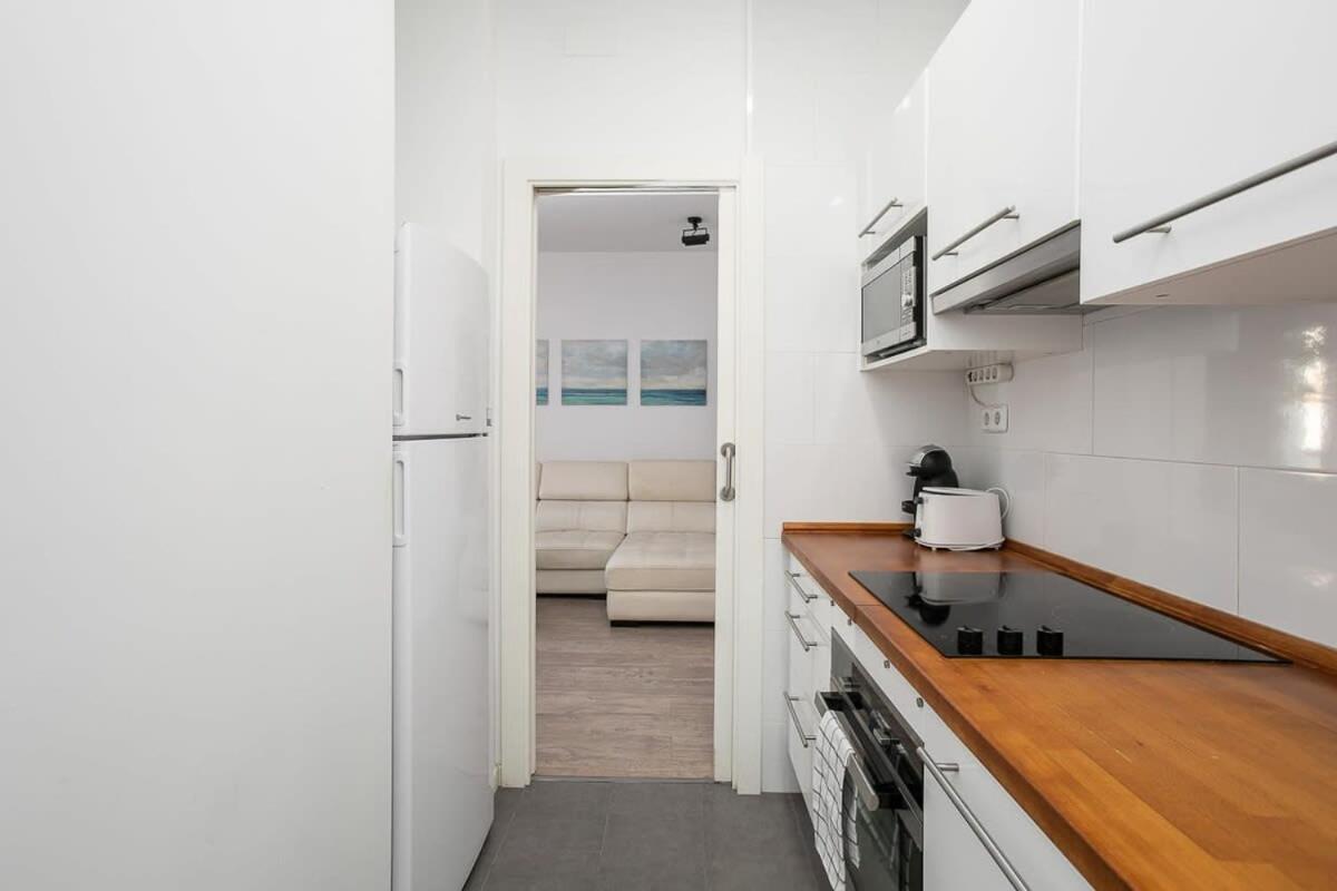 Paseo De Gracia Modern 4bd With Terrace Apartment